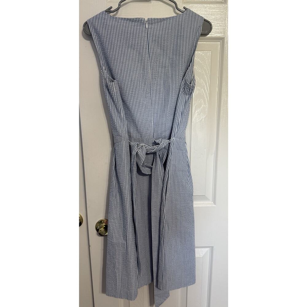 Anne Klein Blue White Seersucker Dress Size 8 Sleeveless Fit & Flare - Picture 4 of 9